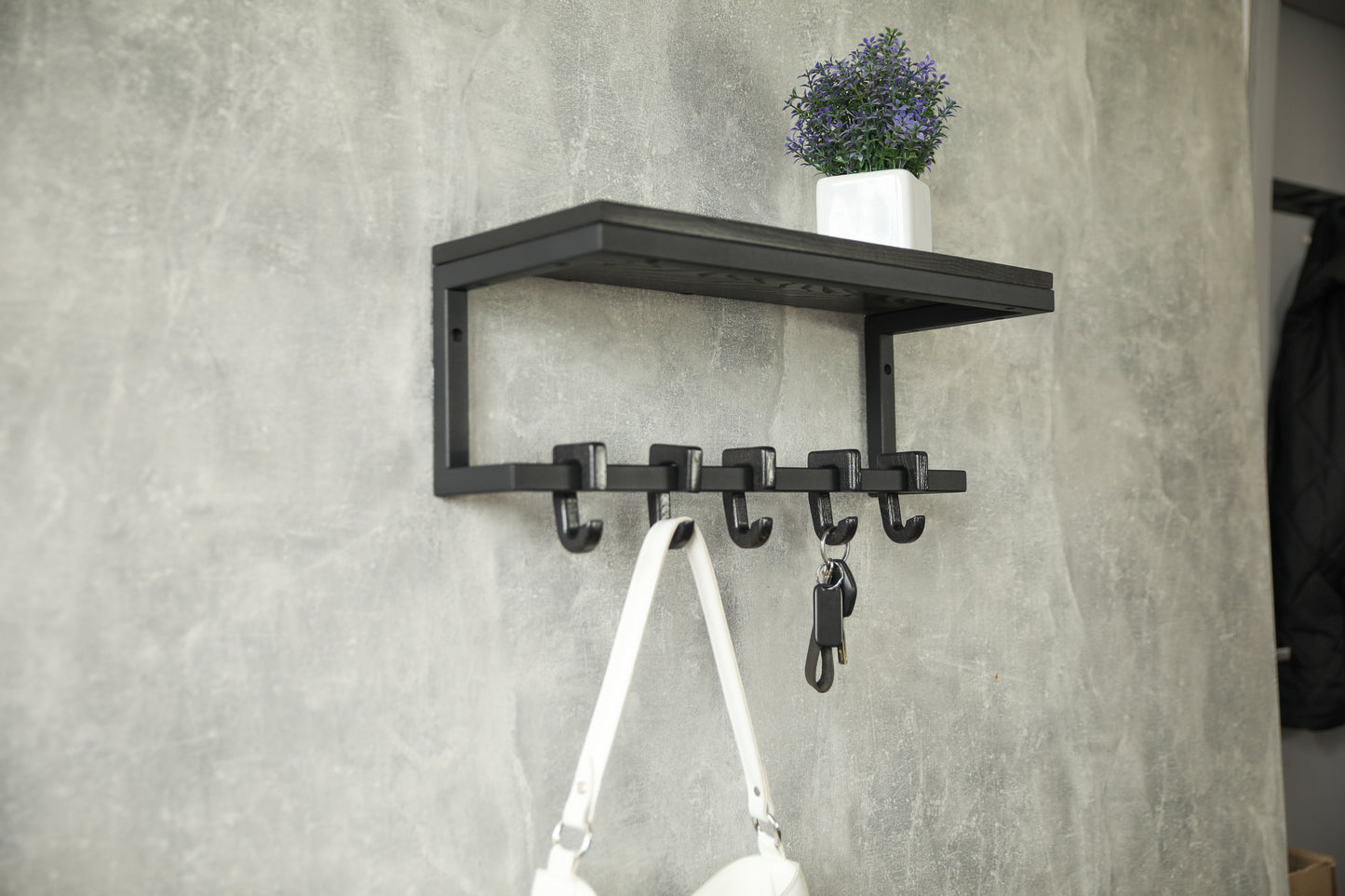 Entryway shelf with wooden hooks 60x17x20 cm - Superl