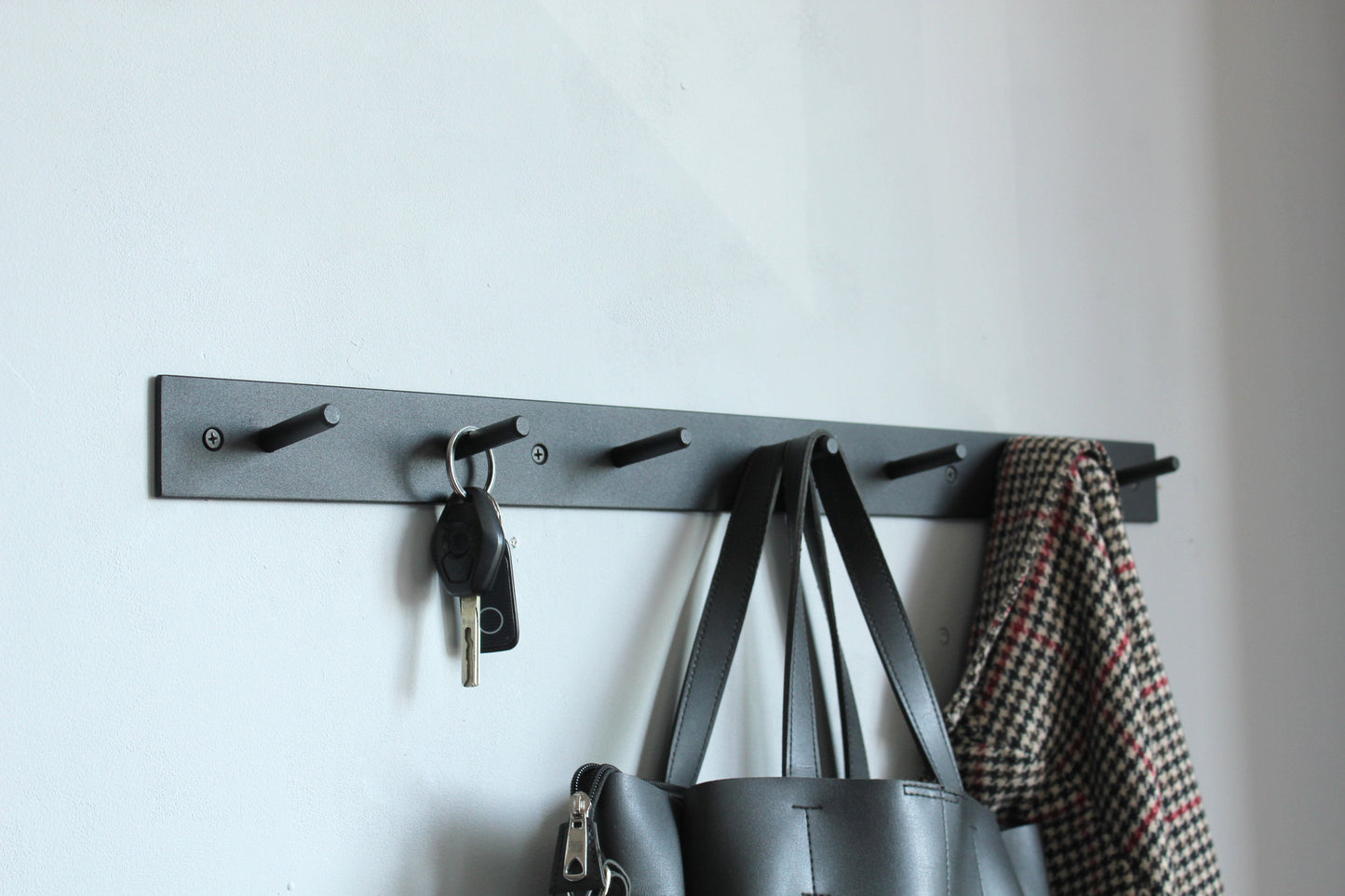 Metal clothes hanger with hooks - "Hanger tier"