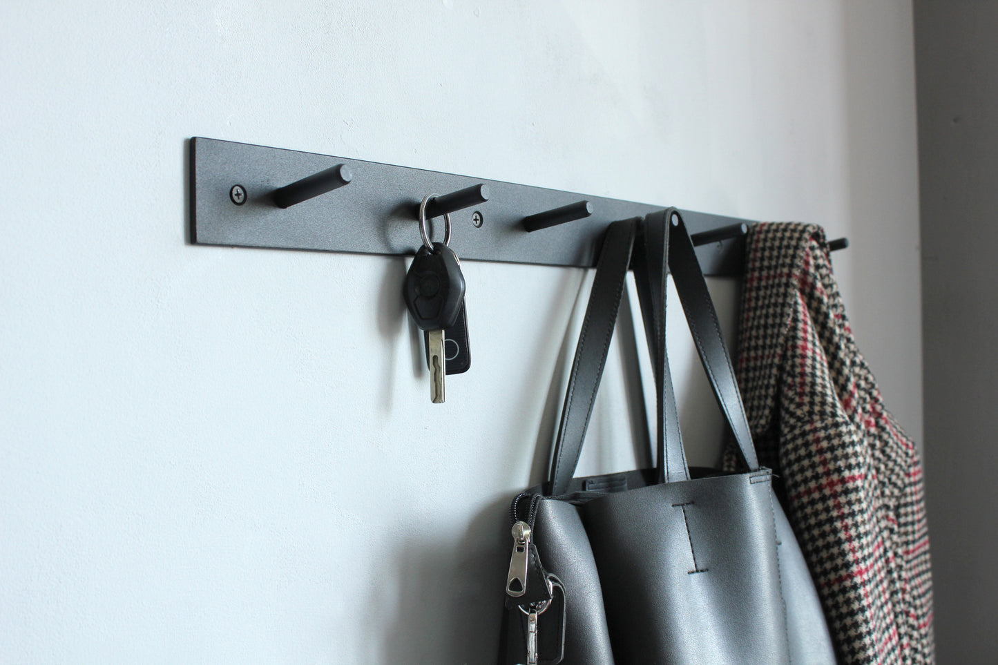 Metal clothes hanger with hooks - "Hanger tier"