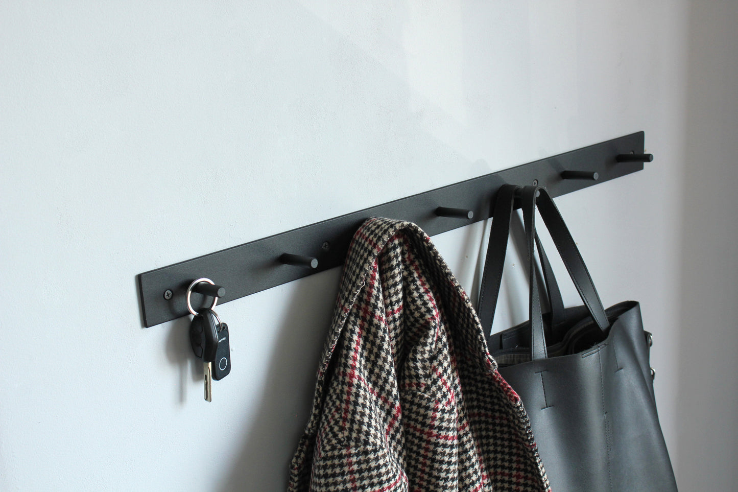 Metal clothes hanger with hooks - "Hanger tier"