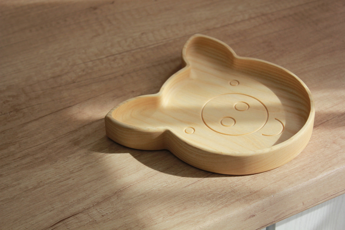 Wooden children's plate "Piggy"