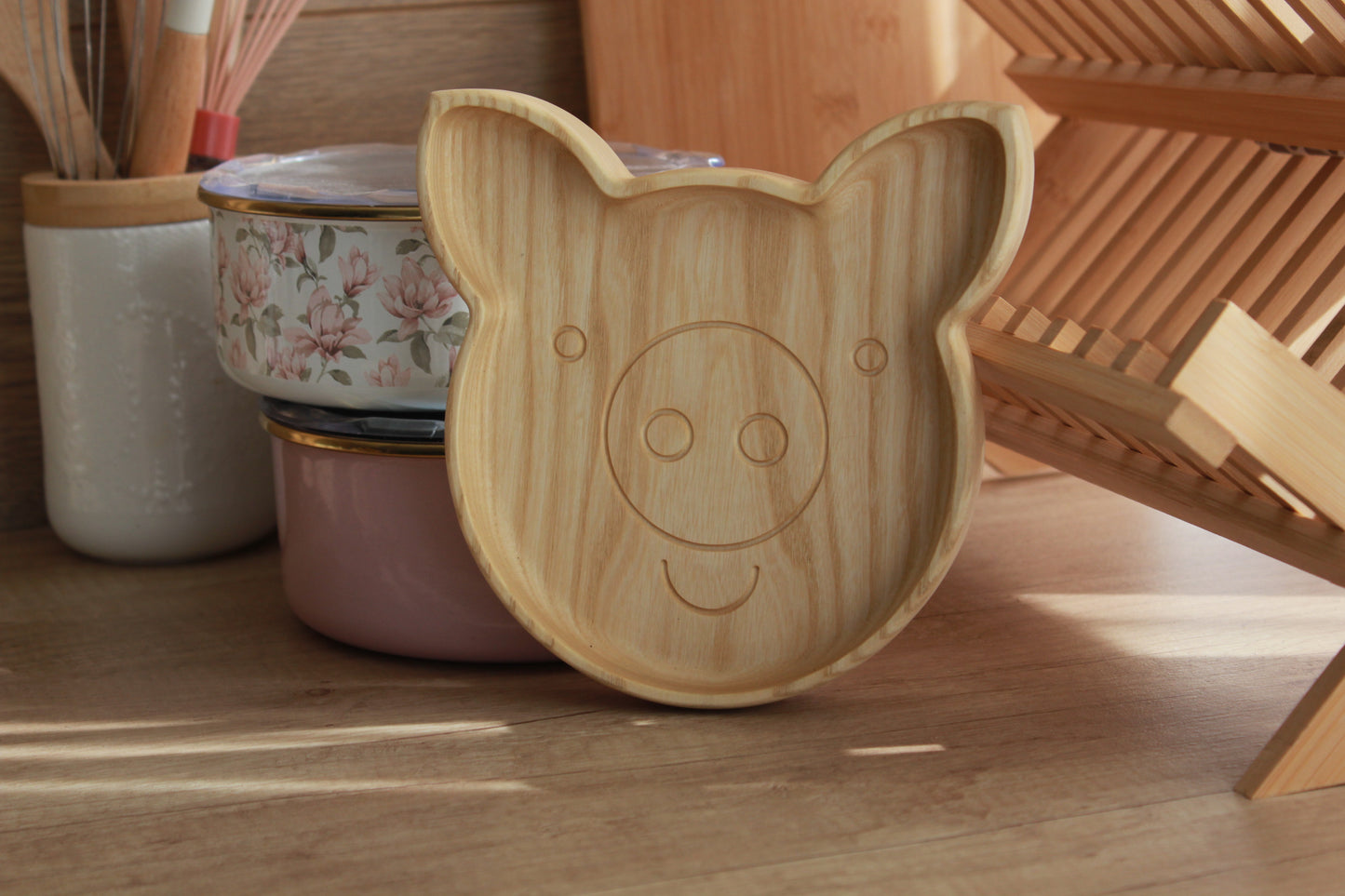 Wooden children's plate "Piggy"