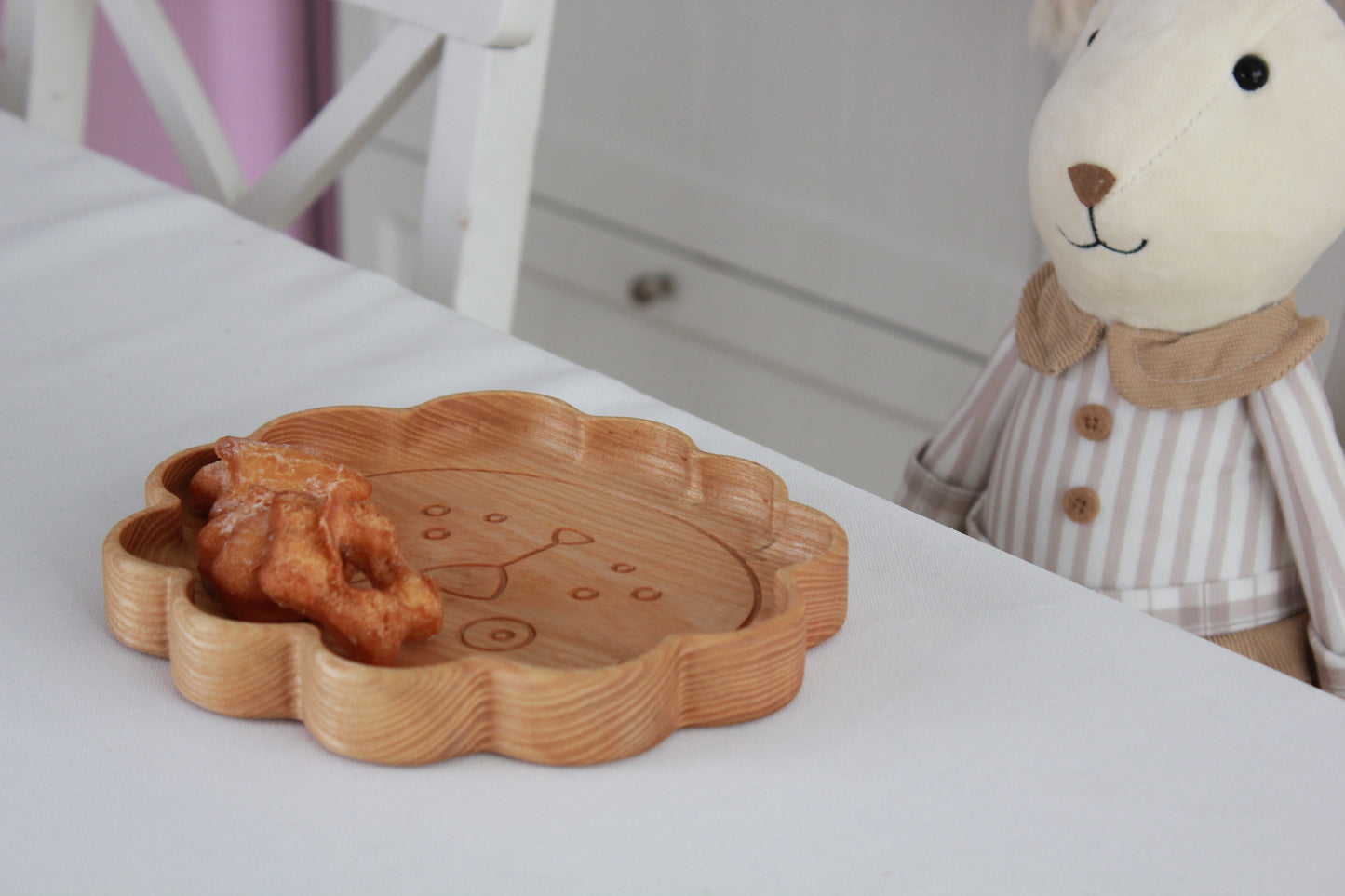 Wooden children's plate "Lion"