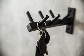 Вішалка для одягу та ключів "Tree" 20х10х8 см + 6 гачків, чорний (ML-32) ML-32 фото